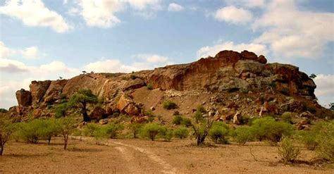 El Intercambio de Piedras en Mapungubwe: Comercio y Poder Político en el Siglo XIII